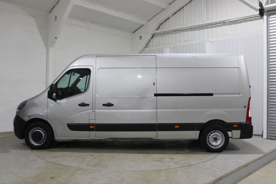 Vauxhall Movano 